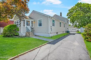 81 Curtis Pl, Manasquan, NJ 08736 - Photo 1