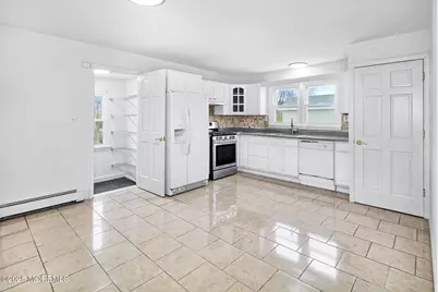 46 Amboy Road, Matawan, NJ 07747 - Photo 1
