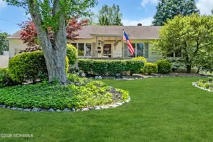 873 Roundtree Dr, Toms River Township, NJ 08753 - Photo 1