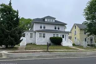 724 W Bay Ave, Barnegat, NJ 08005 - Photo 1