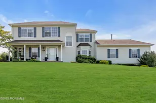 19 Winding Creek Dr, Millstone Township, NJ 08535 - Photo 1