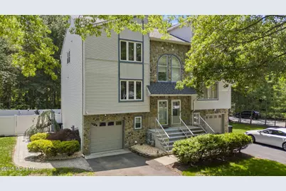 35 Lone Star Lane, Manalapan Township, NJ 07726 - Photo 1