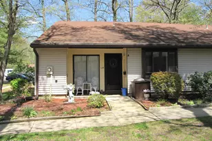 126 Amberly Dr, Manalapan Township, NJ 07726 - Photo 1