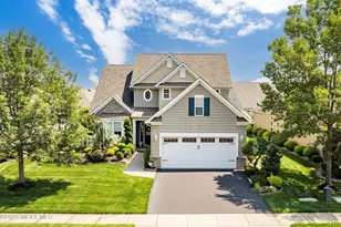 19 E Francesa Ct, Farmingdale, NJ 07727 - Photo 1