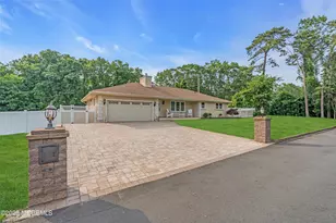 18 Pinewood Dr, Brick, NJ 08724 - Photo 1