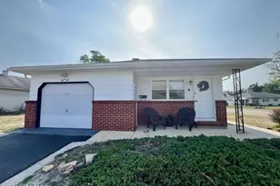 31 Guadeloupe Dr, Toms River Township, NJ 08757 - Photo 1