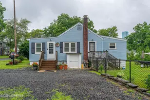 412 Welstead Way, Aberdeen Township, NJ 07735 - Photo 1