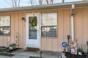 139B Farrington Ct, Lakewood, NJ 08701 - Photo 1