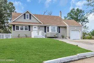 14 Regal Ct, Toms River Township, NJ 08753 - Photo 1