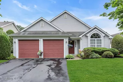 35 Rosewood Drive, Lakewood, NJ 08701 - Photo 1