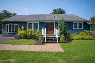 1172 Laurel Dr, Toms River Township, NJ 08753 - Photo 1