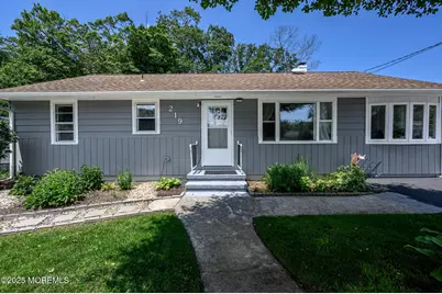 219 Bay Boulevard, Bayville, NJ 08721 - Photo 1