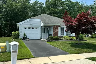 19 Dogwood Dr, Barnegat, NJ 08005 - Photo 1