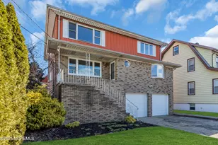 466 Jackson Ave, Hackensack, NJ 07601 - Photo 1