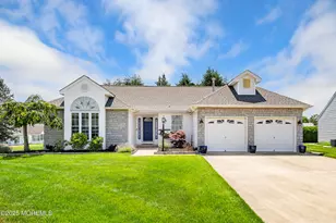 16 Sandhurst Ct, Toms River Township, NJ 08757 - Photo 1