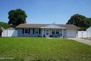 418 Sycamore Dr, Lanoka Harbor, NJ 08734 - Photo 1