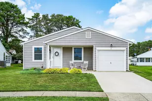 9 Maniwaki Ct, Toms River Township, NJ 08757 - Photo 1