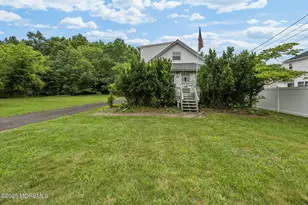 17 Wood Ave, Englishtown, NJ 07726 - Photo 1