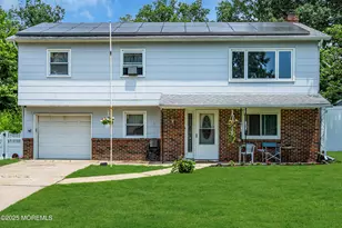 886 Stafford Dr, Toms River Township, NJ 08753 - Photo 1