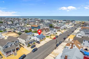 19 Elizabeth Ave, Lavallette, NJ 08735 - Photo 1