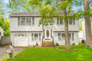 24 Roosevelt Dr, Brick, NJ 08724 - Photo 1