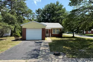 6 Concord Ln, Whiting, NJ 08759 - Photo 1