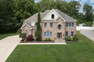 751 Opatut Ct, Toms River Township, NJ 08753 - Photo 1