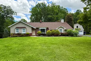 29 Clarksburg Rd, Millstone Township, NJ 08510 - Photo 1