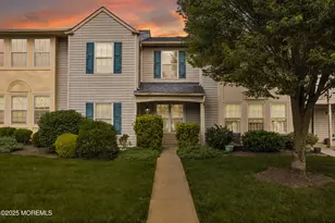 18 Remington Dr, Freehold, NJ 07728 - Photo 1