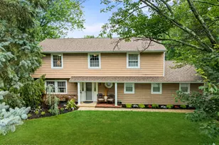 7 Turnberry Dr, Lincroft, NJ 07738 - Photo 1