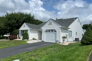 2 Mayapple Dr, Brick, NJ 08724 - Photo 1