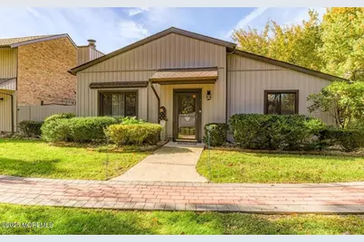 5 Sudbury Court, East Brunswick Township, NJ 08816 - Photo 1