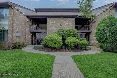 82 Amberly Drive #D, Manalapan Township, NJ 07726 - Photo 1