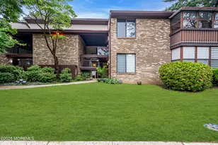 167 Amberly Dr, Manalapan Township, NJ 07726 - Photo 1