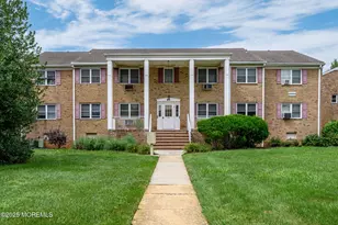 84 Manchester Ct, Freehold, NJ 07728 - Photo 1