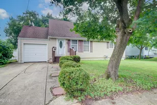 24 Mercury Cir, Old Bridge Township, NJ 08857 - Photo 1