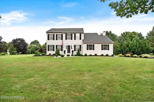 27 Galloping Brk Rd, Allentown, NJ 08501 - Photo 1