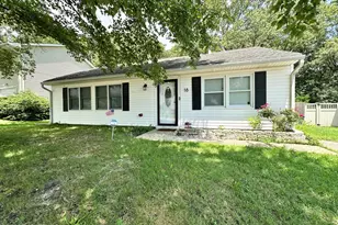18 Starboard Ave, Barnegat, NJ 08005 - Photo 1