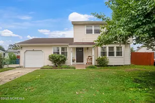 107 Lake Winnepesaukee Dr, Little Egg Harbor, NJ 08087 - Photo 1