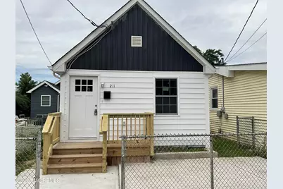 211 Center Avenue, Keansburg, NJ 07734 - Photo 1