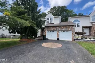 33 Kinglet Ave, Marlboro Township, NJ 07746 - Photo 1