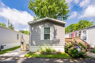 28 Sams Ct, Hazlet Township, NJ 07730 - Photo 1