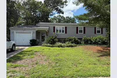 9 Villa Court, Berlin, NJ 08009 - Photo 1