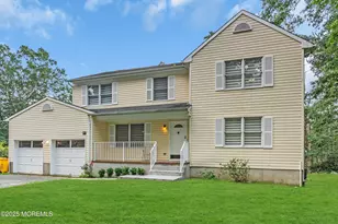 170 Seminole Dr, Lakewood, NJ 08701 - Photo 1