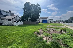 258 Jackson St, Matawan, NJ 07747 - Photo 1