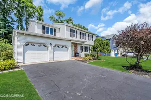 40 Cherry Tree Cir, Howell Township, NJ 07731 - Photo 1