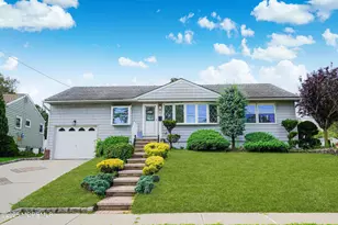 24 N Parkview Terrace, Hazlet Township, NJ 07730 - Photo 1