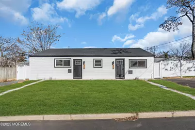 416-418 Hawthorn Street, Keyport, NJ 07735 - Photo 1