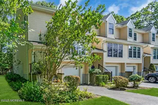 7 Hickory Ct, Brielle, NJ 08730 - Photo 1