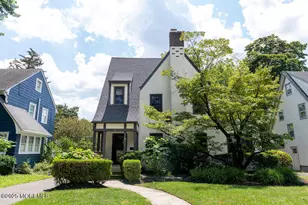 127 Pinckney Rd, Little Silver, NJ 07739 - Photo 1